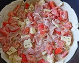 Foto del paso 2 de la receta: Tarta caprese de jamón, queso 🧀,tomate 🍅 y orégano