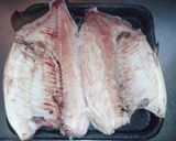 Foto del paso 1 de la receta: Pescado asado con salsa arriba!! tipo pizza riquísimo