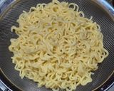 Foto langkah ke 1 dari resep Mie Goreng Jawa.