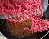 Foto del paso 4 de la receta: Carne molida gratinada con puré de papas