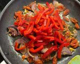A picture of step 5 of Chorizo and pancetta pasta.
