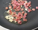 Foto del paso 2 de la receta: Alcachofas salteadas con jamón