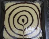 A picture of step 4 of Marble cake.