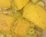 A picture of step 3 of Pumpkin soup & buttered toast.