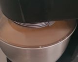 A picture of step 2 of Evergreen Layer Cake.