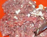 Foto del paso 2 de la receta: Albóndigas turcas sobre arroz con salsa de yogur