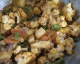 உருளை கிழங்கு காலிபிளவர் குருமா ரெசிபி ஸ்டேப் 3 புகைப்படம்