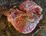 Foto del paso 2 de la receta: Carrilleras con frutos secos al moscatel