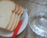 A picture of step 3 of Bread bonda.