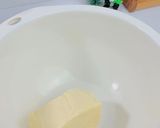 Foto langkah ke 1 dari resep Cheese Berry Pie 🥧🧀🍓.