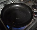 Foto del paso 3 de la receta: Tortilla de lentejas con queso
