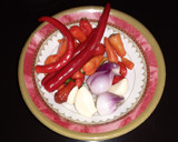 Foto langkah ke 2 dari resep Tumis Oncom Kemangi Leunca Pedas.