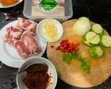 Hình bước làm 1 của món 우삼겹 된장찌개 - Canh đậu tương thịt bò