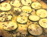 Foto del passaggio 3 della ricetta Frittata di zucchine in padella