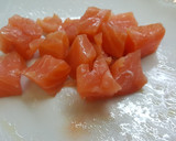 Foto del paso 4 de la receta: Ensalada de tomate y salmón