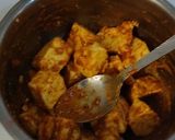 A picture of step 2 of Paneer Masala.