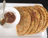 A picture of step 3 of Acharya paneer paratha.