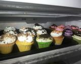 Foto langkah ke 6 dari resep Dinda's Cupcake.