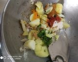 राजस्थानी स्टफ दाल -बाटी(बिना ओवन और बाटी कूकर के)साथ लहसुन चटनी रेसिपी चरण 3 फोटो
