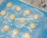 Foto langkah ke 5 dari resep Donat Susu.