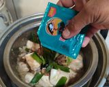 Foto langkah ke 2 dari resep Ayam Kukus Jahe.