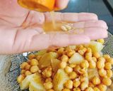 A picture of step 2 of Chattpatti Sweet Potato Chaat 😋😍.