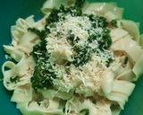 Foto del paso 3 de la receta: Pasta seca (nidos) con espinacas