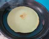 A picture of step 3 of Berry Bliss pan crepe.