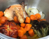 Foto del paso 2 de la receta: Arroz meloso de pollo y gallina 🐓