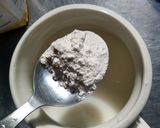 Foto del paso 1 de la receta: Medialunas caseras sin manteca