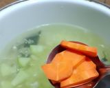 Foto langkah ke 3 dari resep Brambang salam bayam labu dan wortel.