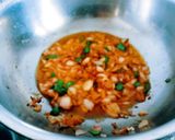 A picture of step 2 of Healthy tasty masaledar green peas and potato sabji.