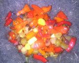 Foto langkah ke 2 dari resep Sambal goreng bawang.