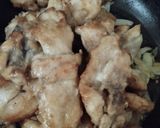 Foto langkah ke 2 dari resep Ayam Goreng Mentega.