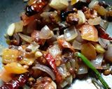 रेड चटणी साऊथ इंडियन (red chutney recipe in marathi) रेसिपी स्टेप 3 फोटो 