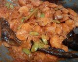 Foto langkah ke 2 dari resep Sambel Goreng Udang Pete.