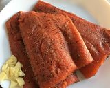 Hình bước làm 2 của món Salmon nhảy chảo