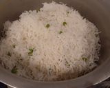 A picture of step 1 of White Rice with Green Peas🍚.