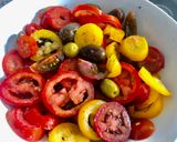 Foto del paso 2 de la receta: Trilogía de tomates y aceitunas