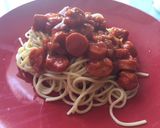 Foto del paso 4 de la receta: Spaghetti con salsa y salchichas