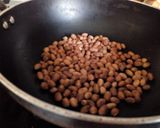 A picture of step 1 of Chana dal and peanut chutney.
