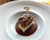 Foto del paso 11 de la receta: Carrilleras de cerdo con gratín de patatas
