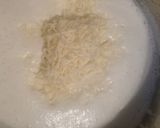 Gluténmentes sajtkrémleves újhagymával recept fázis 3 fotója