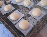 Foto del paso 2 de la receta: Berlinas rellenas de crema de limón con merengue