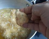 A picture of step 2 of Moong dal Bhajiya.