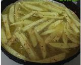 A picture of step 5 of Homemade french fries 😊😊😊.