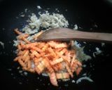 Foto langkah ke 2 dari resep Bihun Goreng Sederhana.