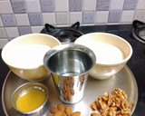 *நட்ஸ், ஆட்டா அல்வா*(nuts and atta halwa recipe in tamil) ரெசிபி ஸ்டேப் 1 புகைப்படம்
