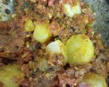 आलू प्याज़ भुर्जी (aloo pyaz bhurji recipe in Hindi) रेसिपी चरण 6 फोटो