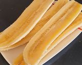 A picture of step 1 of Bananas foster.